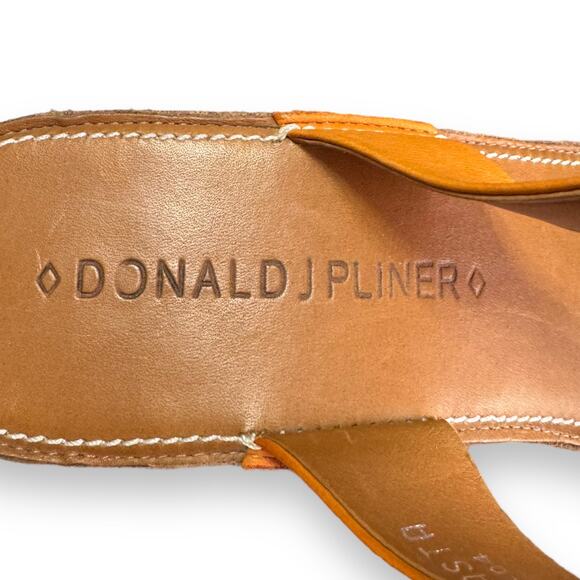 Donald J Pliner Chasta Orange Tan Two Strap Leather Heeled Sandals Womens Size 8 - Picture 9 of 9